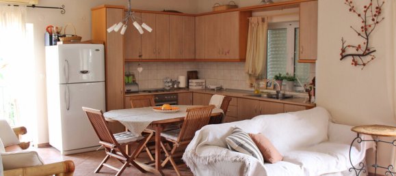 Здание с 8 спальнями в Лариса, Греция № 93303 6