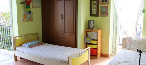 Здание с 8 спальнями в Лариса, Греция № 93303 22