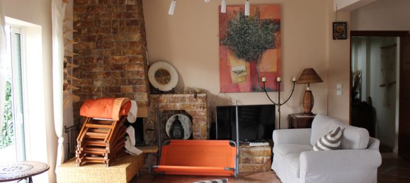 Здание с 8 спальнями в Лариса, Греция № 93303 17