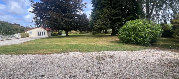 6 Schlafzimmer Haus in Manche, France, Nr. 355045 3