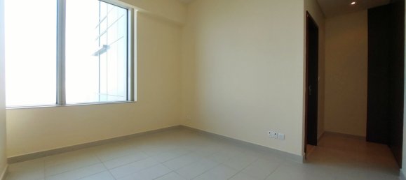 Apartamento de 2 dormitorios en Corniche Road, UAE No. 5063 5