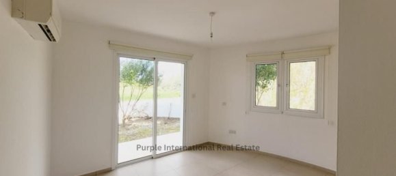 Квартира с 2 спальнями в Пила, Кипр № 23323 11