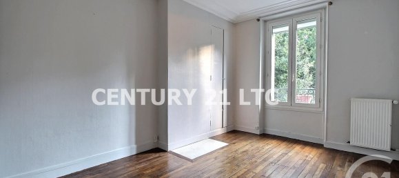 2 bedrooms Apartment in Saint-Maurice, France No. 165688 6