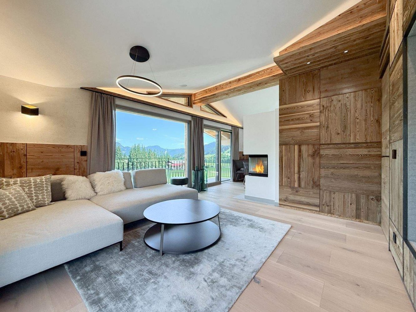 6-Zimmer Haus in Oberndorf in Tirol, Austria, Nr. 230775