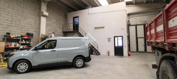 400m² Warehouse in Rudiano, Italy No. 332224 12