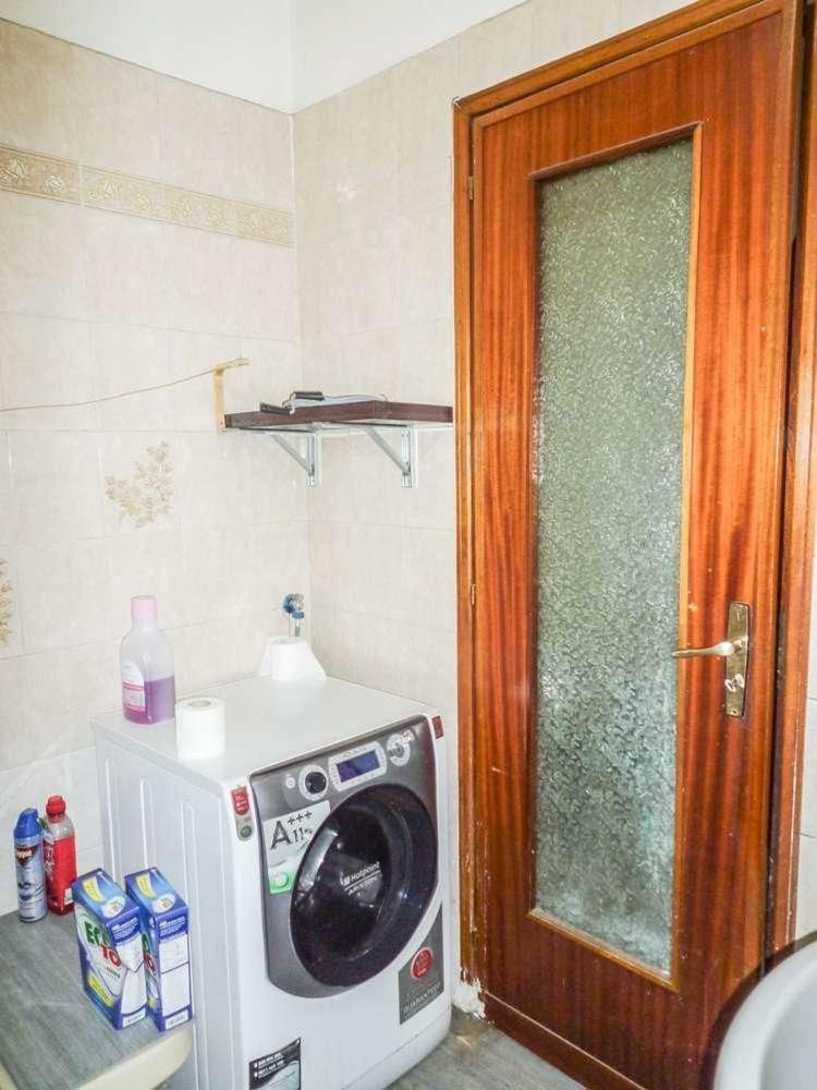 4 Schlafzimmer Wohnung in Turin, Italy, Nr. 385238