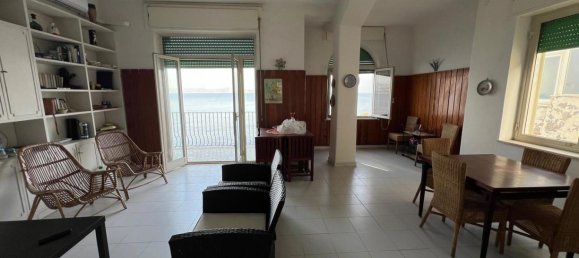 8 rooms Villa in Bacoli, Italy No. 57448 21