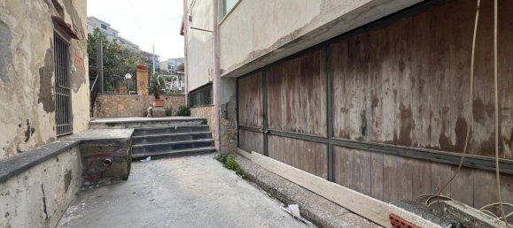 8 rooms Villa in Bacoli, Italy No. 57448 57