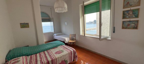 8 rooms Villa in Bacoli, Italy No. 57448 35