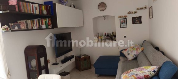 2 bedrooms House in Bari, Italy No. 278642 3