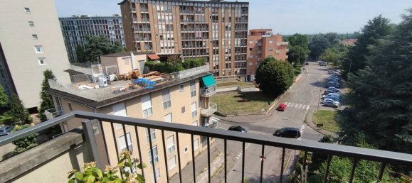 Квартира с 3 спальнями в Ро, Италия № 334624 13