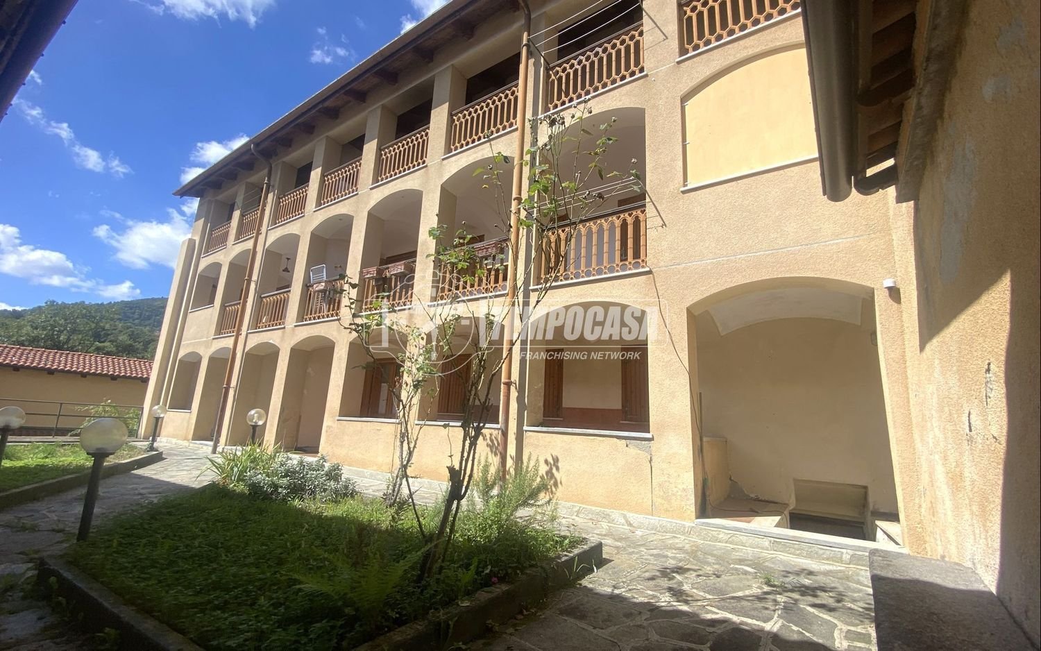 Apartamento T3 em Netro, Italy N.º 376915