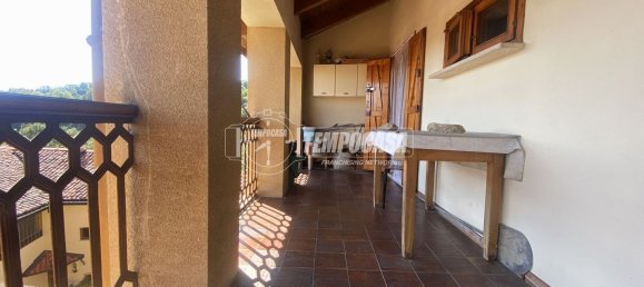 Apartamento T3 em Netro, Italy N.º 376915 4