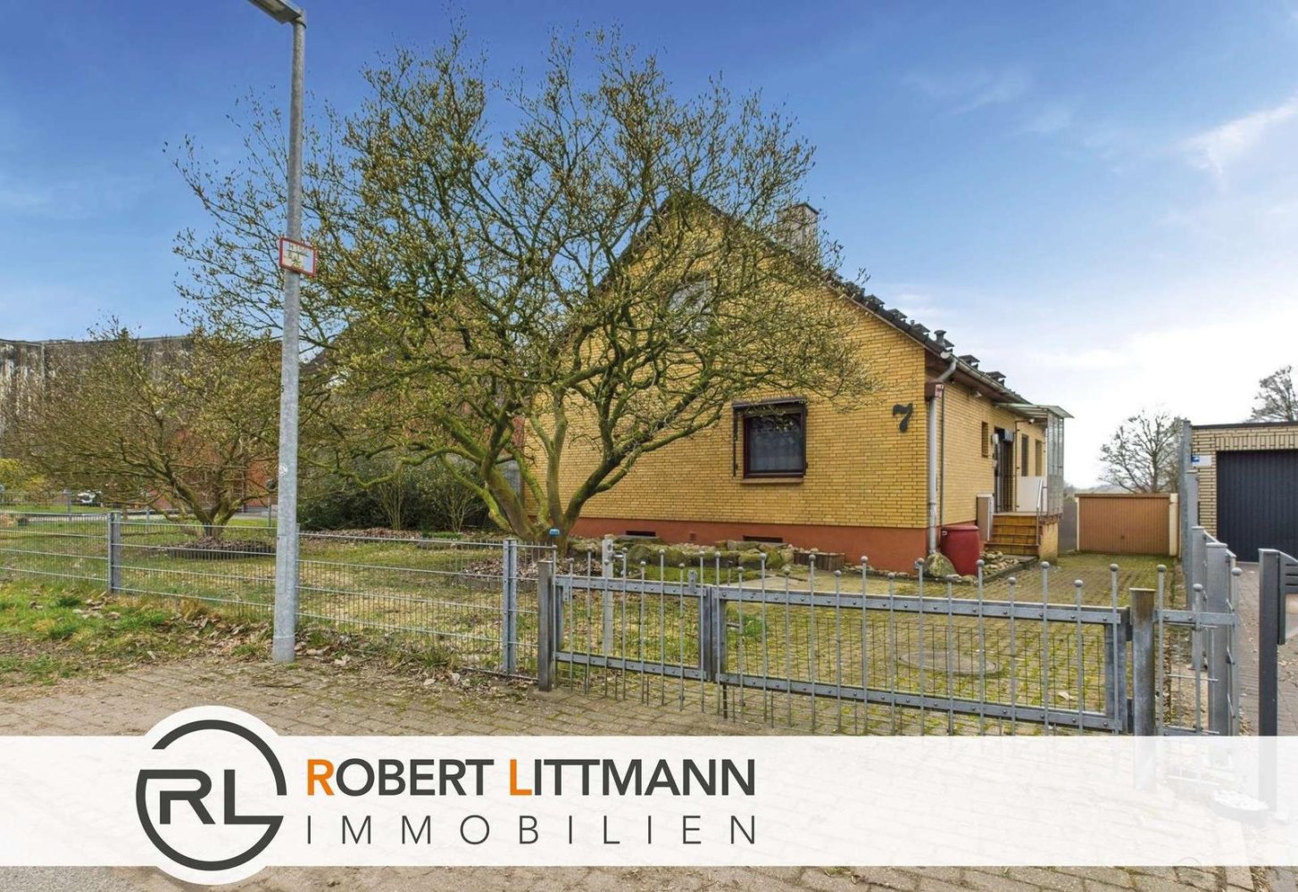 4-salle Bungalow à Bremen, Germany No. 106885