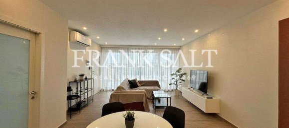 Пентхаус с 2 спальнями в Сан-Пауль-иль-Бахар, Мальта № 10873 4