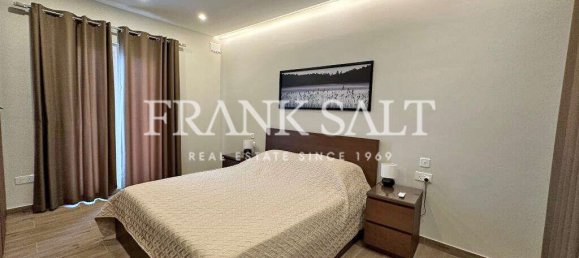 Пентхаус с 2 спальнями в Сан-Пауль-иль-Бахар, Мальта № 10873 7