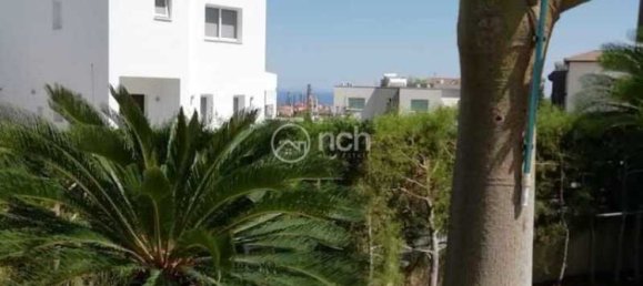 5 bedrooms House in Agios Athanasios, Cyprus No. 6749 4