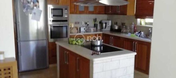 5 bedrooms House in Agios Athanasios, Cyprus No. 6749 12