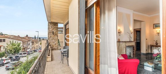 10 rooms Apartment in Florence, Italy No. 154698 8