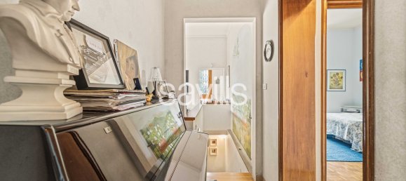 10 rooms Apartment in Florence, Italy No. 154698 25