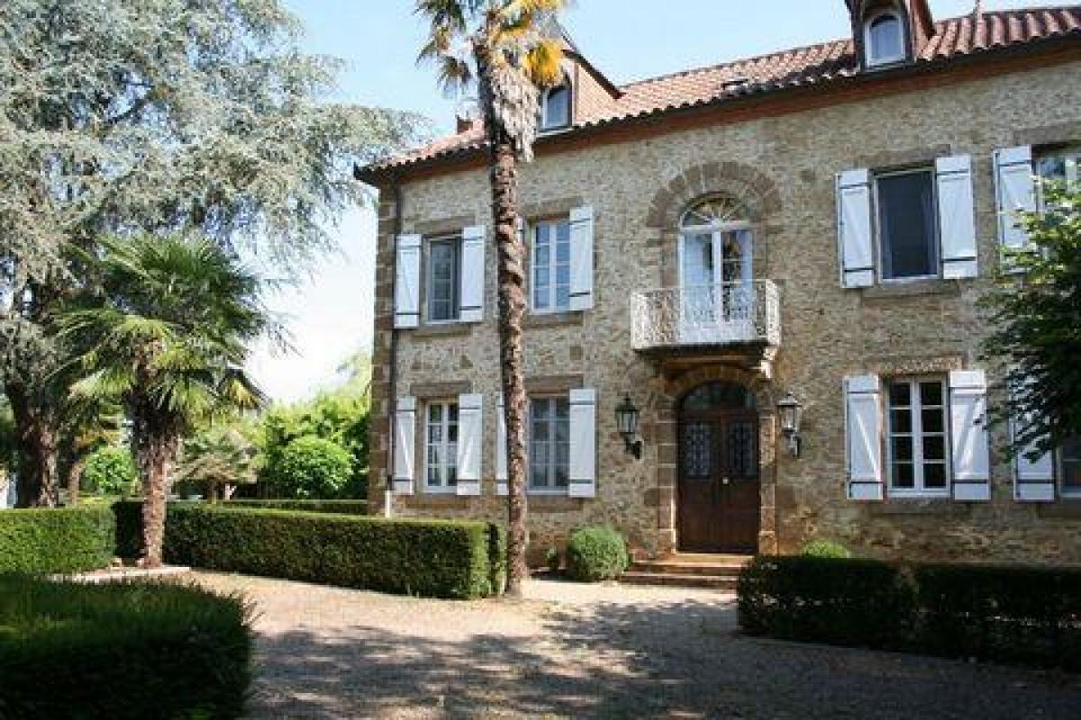 Casa T8 em Nogaro, France N.º 29817