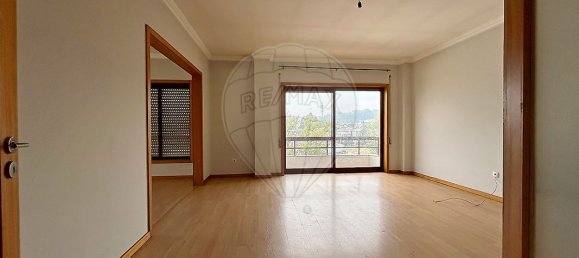 3 bedrooms Apartment in Oliveira de Azemeis, Portugal No. 11323 7