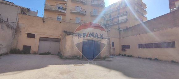 1-salle Propriété commerciale à Caltagirone, Italy No. 164445 3