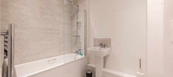 1 Schlafzimmer Wohnung in Harrow, United Kingdom, Nr. 9335 9