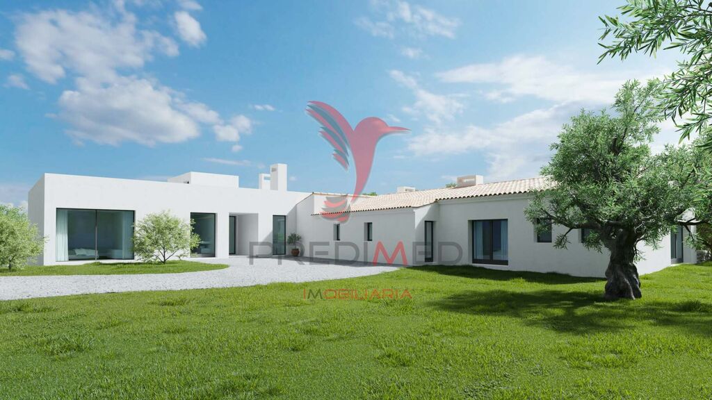 15000m² Land in Santa Catarina da Fonte do Bispo, Portugal No. 68748