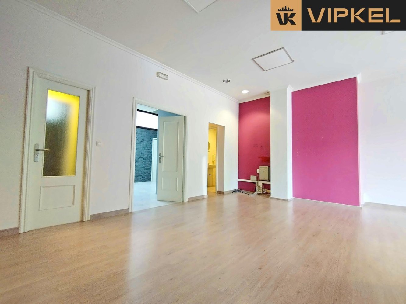 Imóvel comercial em A Coruna, Spain 115 m² N.º 61636