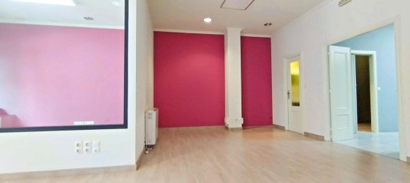 Imóvel comercial em A Coruna, Spain 115 m² N.º 61636 2