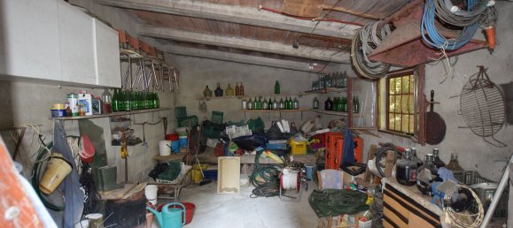 Дом с 9 комнатами в Губбио, Италия № 152013 33