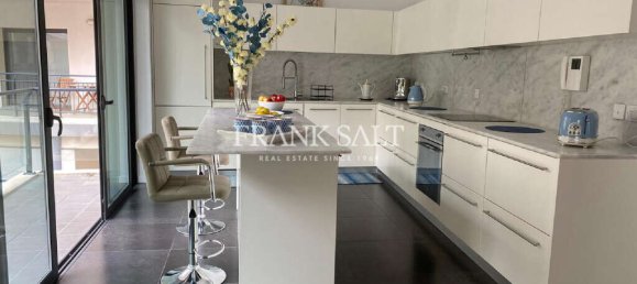 3 chambres Appartement à Saint Julian's, Malta No. 338 11