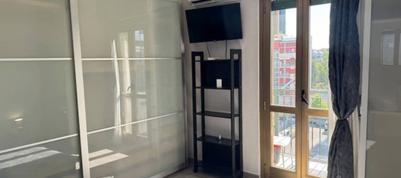 Apartamento T1 em Milan, Italy N.º 338778 9