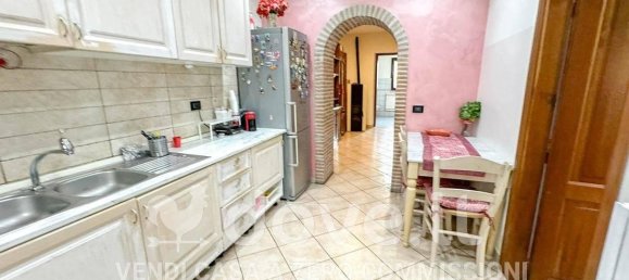 3-salle Appartement à Marino, Italy No. 28249 7