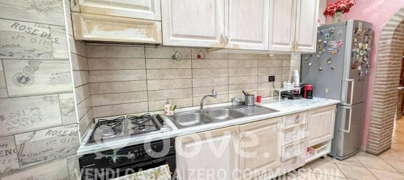 3-salle Appartement à Marino, Italy No. 28249 8