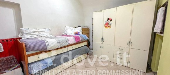 3-salle Appartement à Marino, Italy No. 28249 12