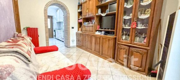 3-salle Appartement à Marino, Italy No. 28249 3
