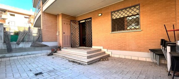 2 rooms Apartment in Rome, Italy No. 26565 32