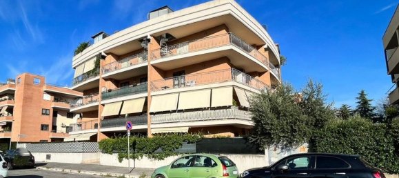 2 rooms Apartment in Rome, Italy No. 26565 35