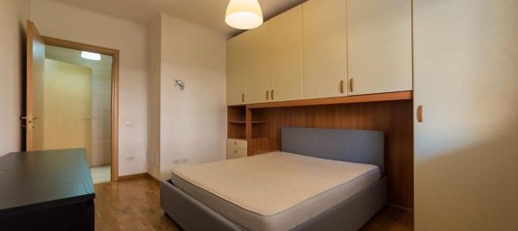 2 rooms Apartment in Rome, Italy No. 26565 12