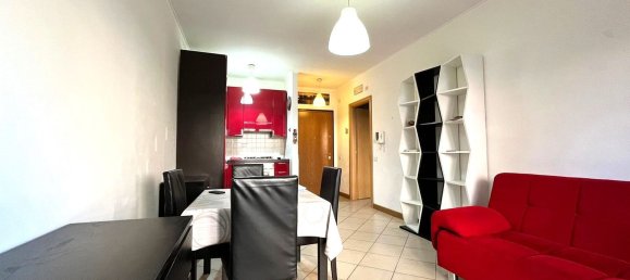 2 rooms Apartment in Rome, Italy No. 26565 28