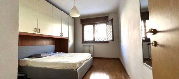 2 rooms Apartment in Rome, Italy No. 26565 24