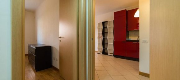 2 rooms Apartment in Rome, Italy No. 26565 9