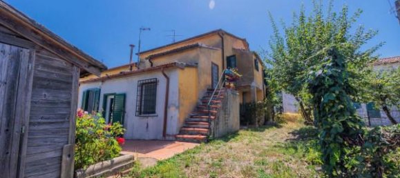 Villa de 4 habitaciónes en Scansano, Italy No. 67200 4
