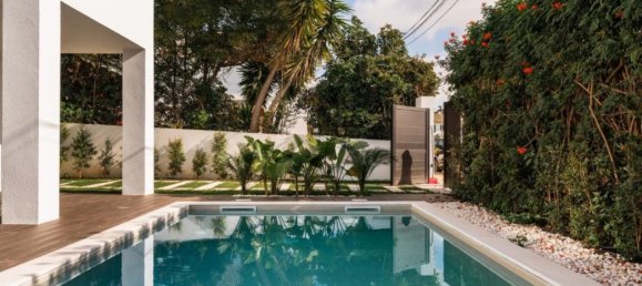 4 bedrooms House in Cascais, Portugal No. 104105 3