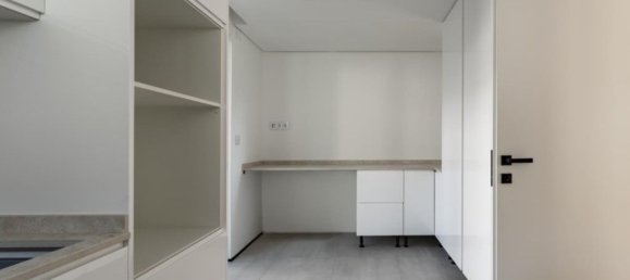 4 bedrooms House in Cascais, Portugal No. 104105 18