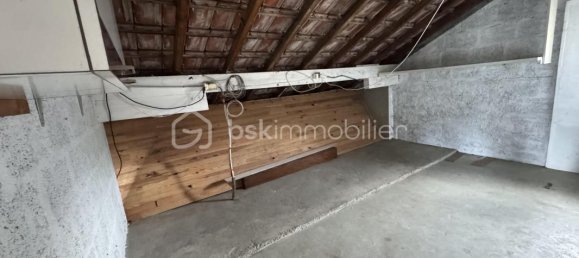 3 bedrooms House in Echirolles, France No. 335265 9