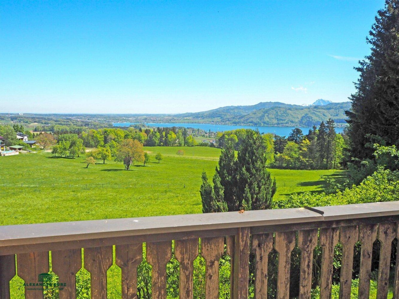 6غرفة منزل في Berg im Attergau, Austria رقم 24924