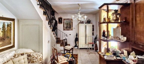 3 rooms House in Agliana, Italy No. 262282 4
